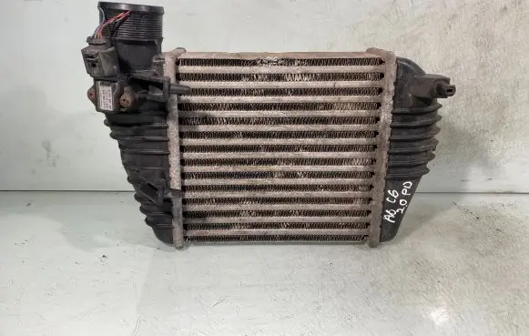 Audi A6 S6 C6 4F Intercooler air channel guide 4f0145805ad