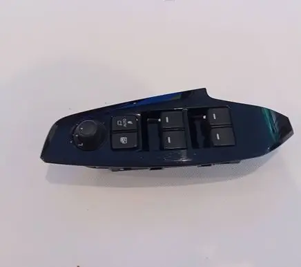 Mazda 3 III Electric window control switch BMN866350