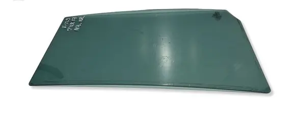 Volkswagen Touran I Rear vent window glass E000184