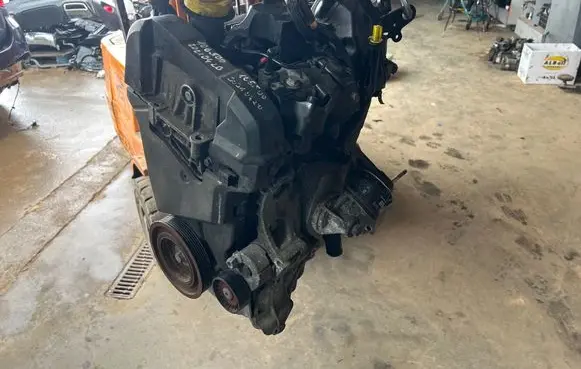 Nissan Note (E11) Engine FO434677 K9KF276 k9k