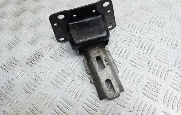Peugeot 208 Engine mount bracket 9807450680 9810216980 9807450980