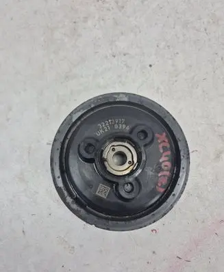 Volvo XC40 Camshaft pulley/ VANOS 32213917