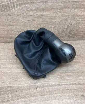 Seat Altea Gear lever shifter trim leather/knob 5P0711113F 5P0863279