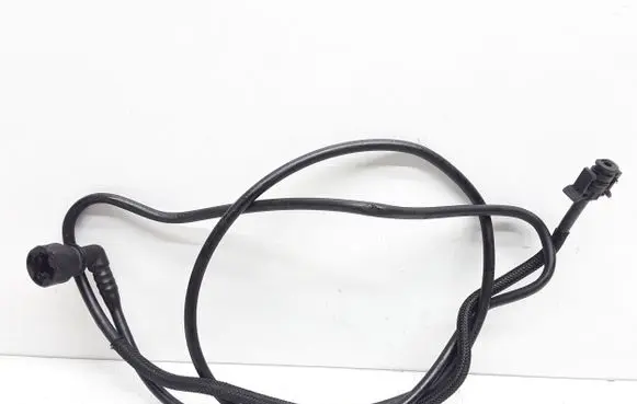 Volvo V70 Engine coolant pipe/hose 8G918K012CE
