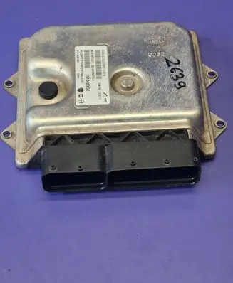 Opel Combo D Engine control unit/module 51908952