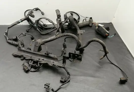 Mercedes-Benz E W211 Engine installation wiring loom A6461500033