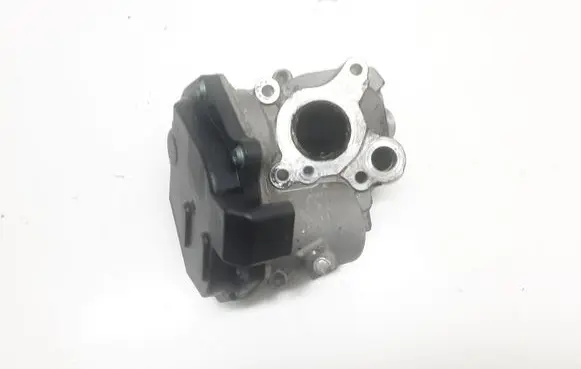 Mercedes-Benz E W212 EGR valve A6511400660