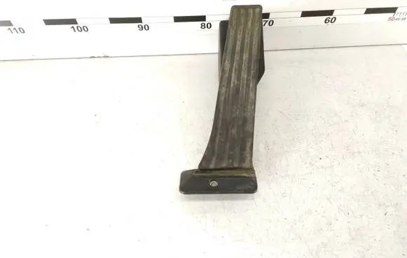 BMW X1 E84 Accelerator throttle pedal 74766500