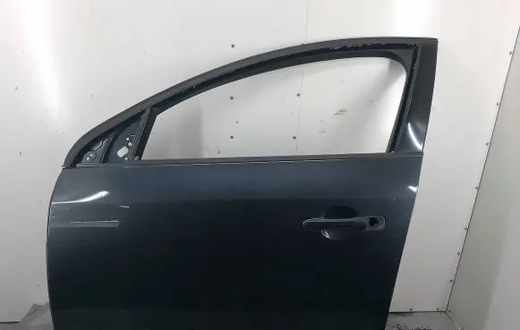Volvo V60 Front door 492-46