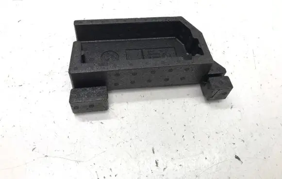 BMW 2 Active Tourer U06 Other trunk/boot trim element 9881519