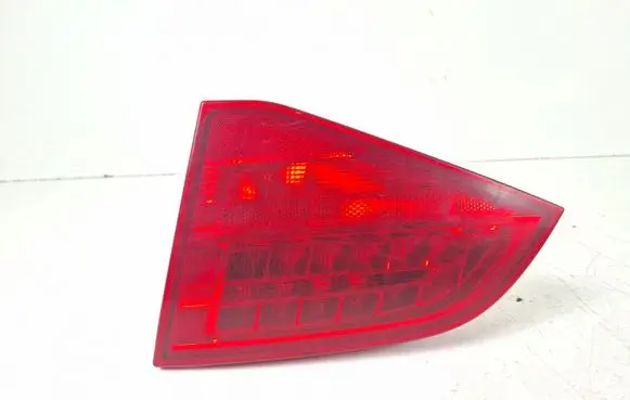 Audi A4 S4 B8 8K Tailgate rear/tail lights 8K9945094B