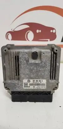 Skoda Octavia Mk2 (1Z) Engine control unit/module 06F906056R 0261S02018 1039S07853