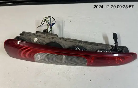 Ford C-MAX I Rear/tail lights 3M5113N411AA