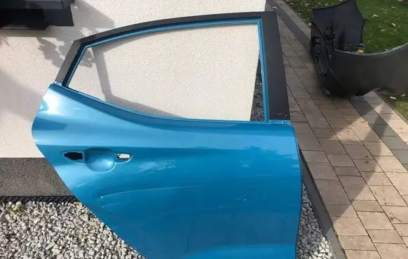Hyundai i10 Rear door
