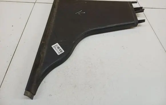 Volvo V50 (B) pillar trim (top) 9486847