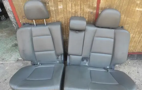 Hyundai Santa Fe Second row seats 