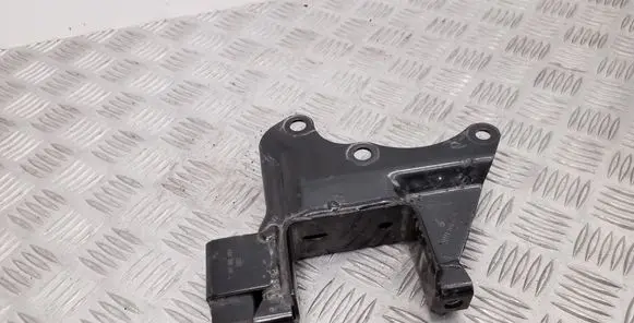 Volkswagen Polo V 6R Gearbox mounting bracket 6R0199111A 6Q0199111R