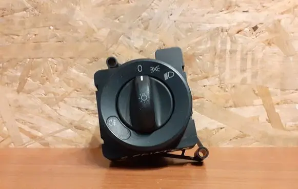 Mercedes-Benz Sprinter W906 Light switch 1578 A9065450104