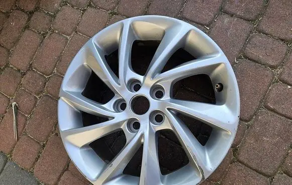 Opel Astra K R16 alloy rim 39078765-
