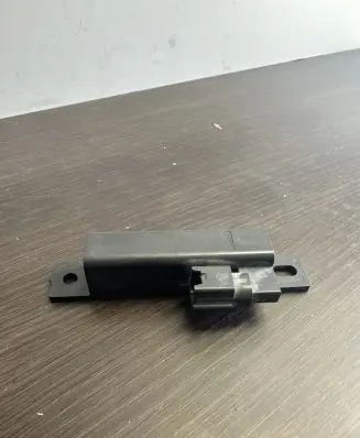 Nissan Leaf I (ZE0) Sensor EH01140324