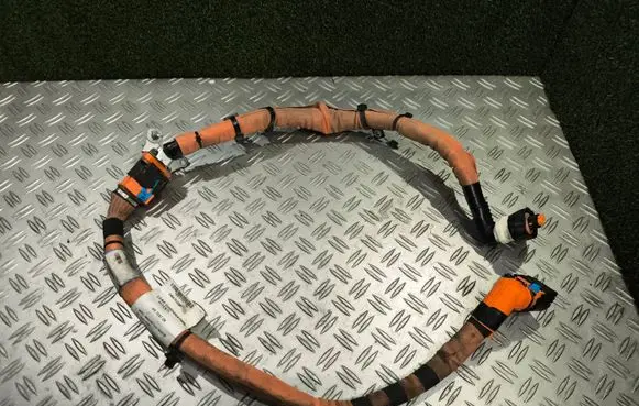 Renault Arkana High voltage cable 240413123R