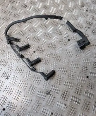 BMW 1 E82 E88 Glow plug wires 780215706 E5565WF 18611150708