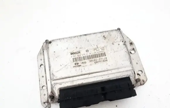 Hyundai Trajet Engine control unit/module 0281010578