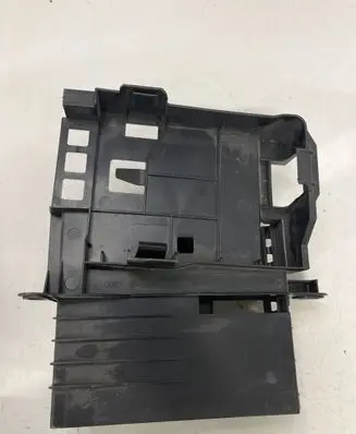 Audi Q5 SQ5 Sound amplifier holder/bracket 8R0035209B
