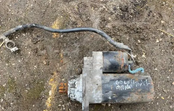 Volkswagen Golf IV Starter motor