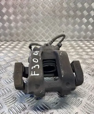 BMW 3 F30 F35 F31 Front brake caliper W09209