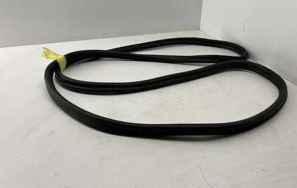 BMW 1 F20 F21 Seal rubber (tailgate)