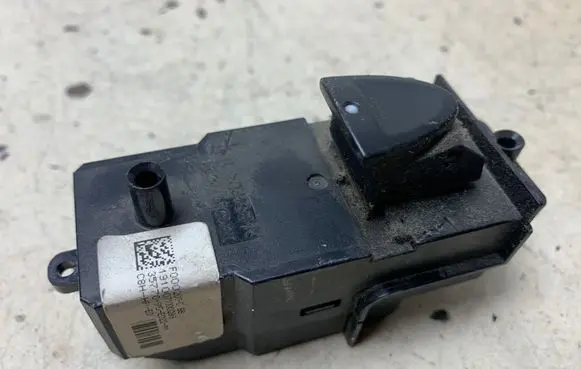 Honda Civic Electric window control switch 83790SMGE020UHS 23102007 341130