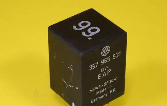 Volkswagen Golf V Other relay 357955531