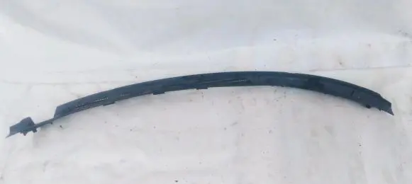 Mitsubishi Space Wagon Wiper trim mr275610