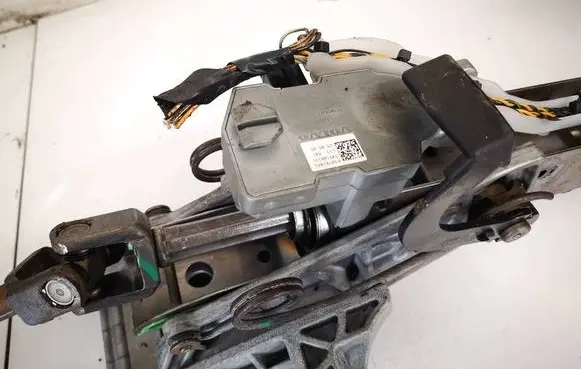 Volvo V50 Steering wheel lock p30741403