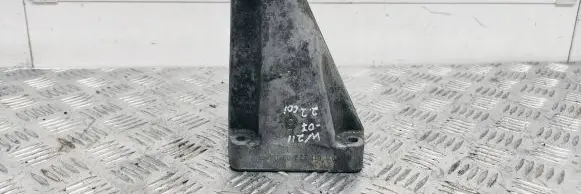 Mercedes-Benz E W211 Engine mounting bracket 6112230804