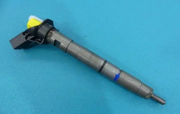 Audi A8 S8 D3 4E Fuel injector 0445115041 IMPRK1149728