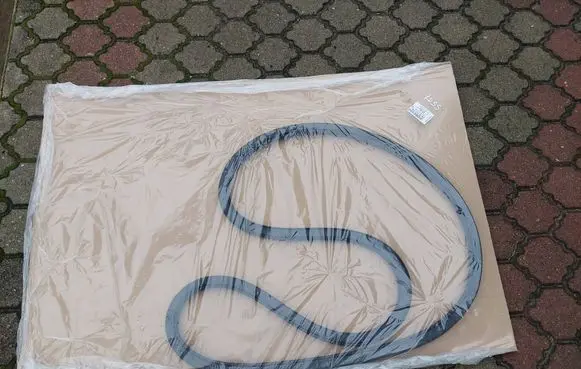 Volkswagen Polo VI Rear door rubber seal (on body) 2GS867913C