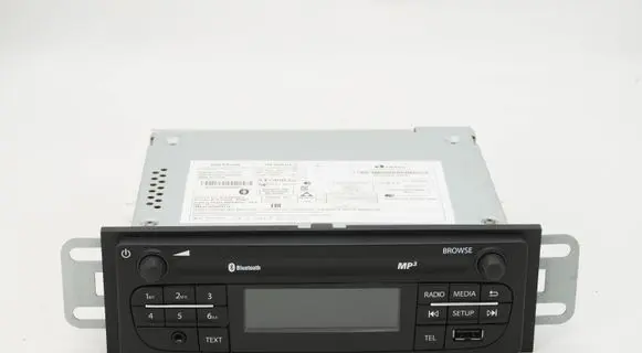 Nissan NV300 Radio/CD/DVD/GPS head unit 281157115R