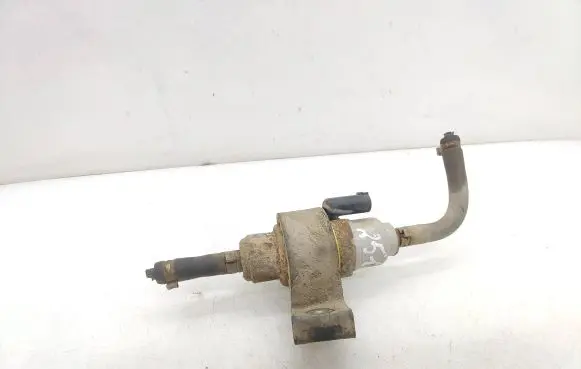 Volkswagen Caddy Webasto auxiliary heater fuel pump 90095290