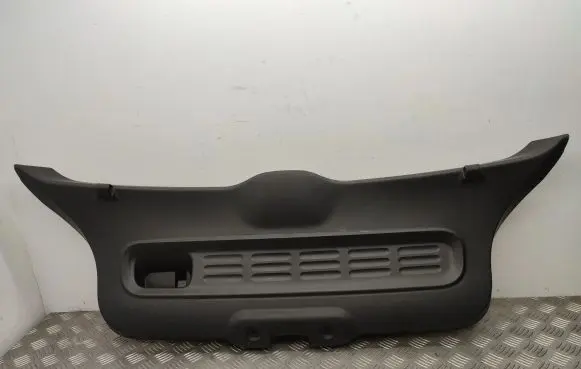Citroen C4 Cactus Tailgate/boot cover trim set 
