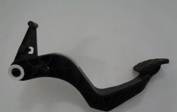 Ford Fiesta Accelerator throttle pedal H1BC-7B633-D1E