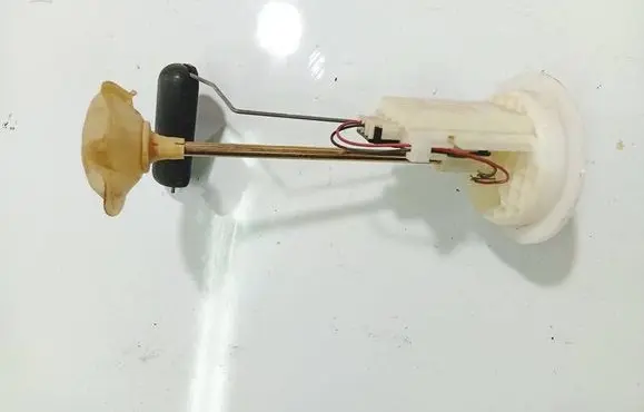 Subaru Legacy Fuel level sensor 