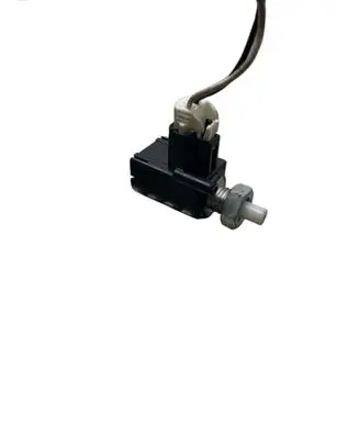 Mitsubishi Outlander Clutch pedal sensor 