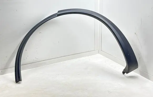 Tesla Model X Rear arch trim 103529000E 103443100