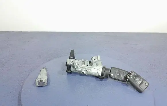 Skoda Rapid (NH) Ignition lock 1K0905851