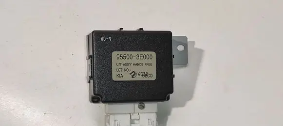 KIA Sorento Wing mirror control module 935713E000