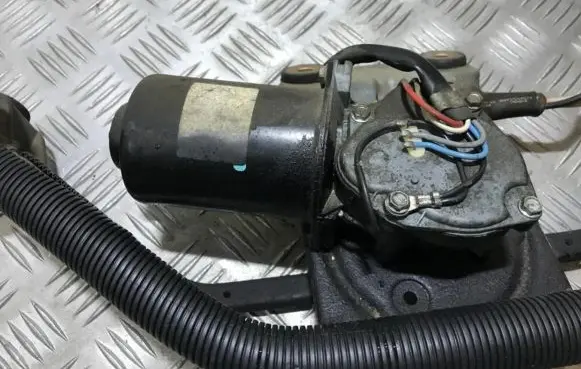Renault Espace III Wiper motor