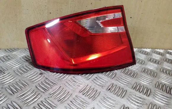 Seat Toledo IV (NH) Rear/tail lights