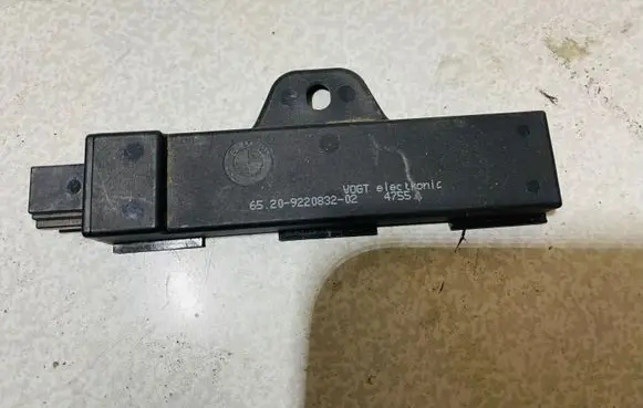 Interior comfort aerial antenna